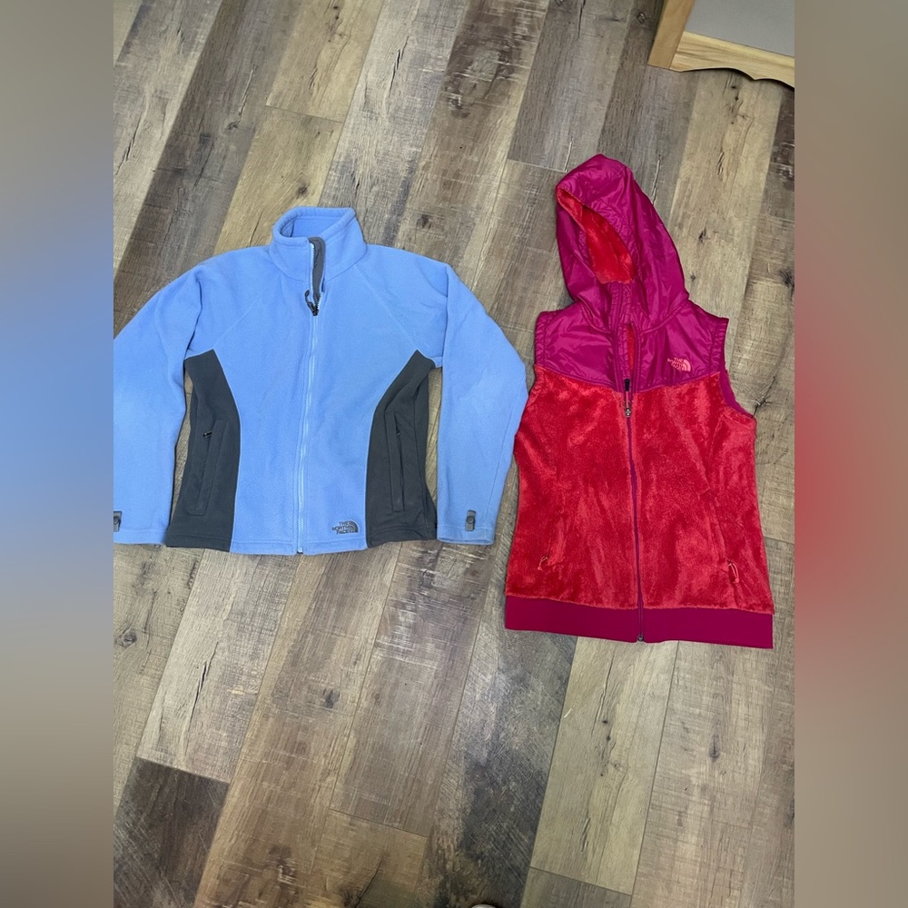 North Face fuzzy vest and fleece jacket sz. Small